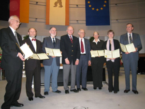 In diesem Jahr erhalten sechs Deutsche den renommierten German Jewish History Award der Obermayer Foundation. Sie bekommen diese Auszeichnung für Ihre Arbeit zur Bewahrung der jüdischen Kultur in Deutschland.